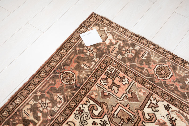 9' 8" x 6' 8" Excellent Hand-Knotted Vintage Tribal Rug - Yasi & Fara 