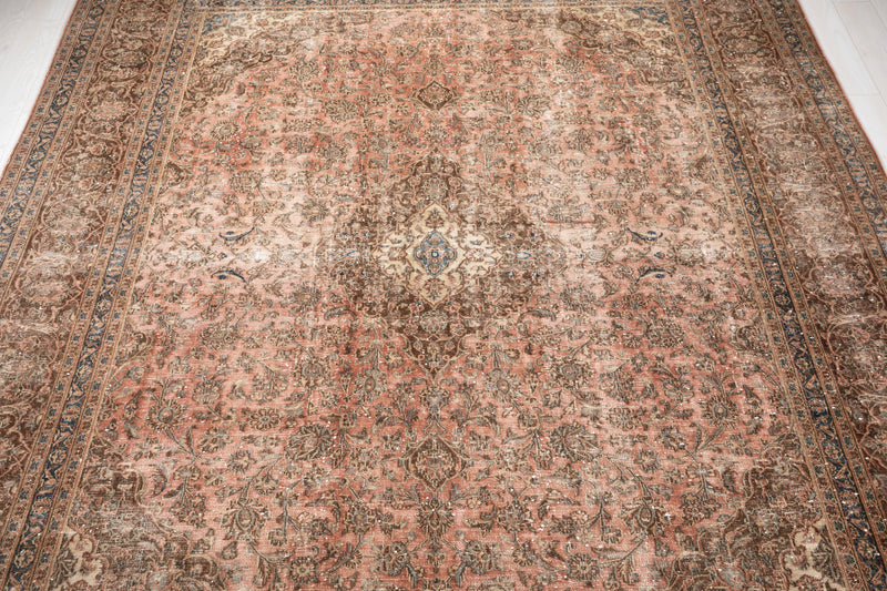 12' 5" x 9' 7" Excellent Hand-Knotted Antique Faded Large Area Rug - Yasi & Fara 