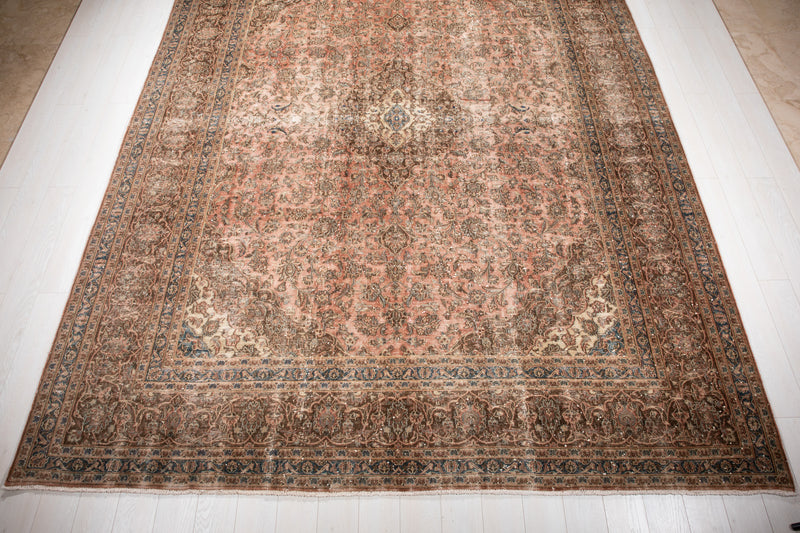12' 5" x 9' 7" Excellent Hand-Knotted Antique Faded Large Area Rug - Yasi & Fara 
