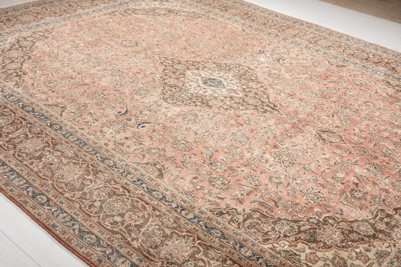 12' 5" x 9' 7" Excellent Hand-Knotted Antique Faded Large Area Rug - Yasi & Fara 