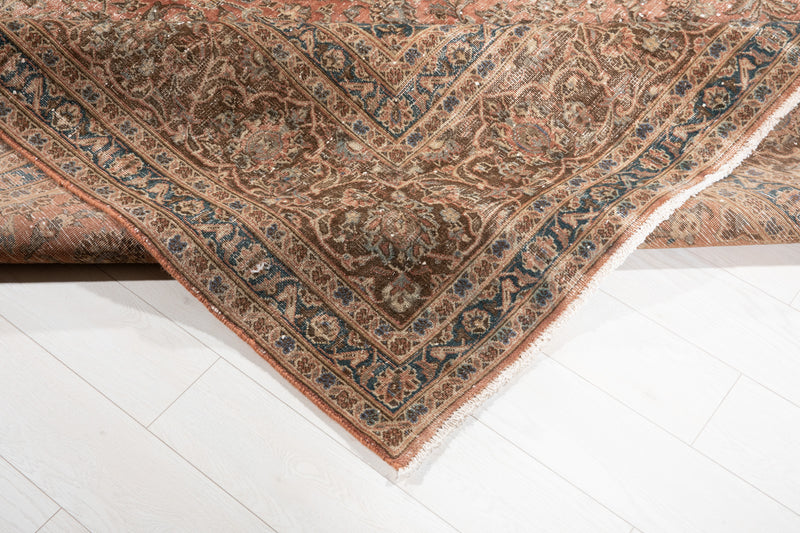 12' 5" x 9' 7" Excellent Hand-Knotted Antique Faded Large Area Rug - Yasi & Fara 
