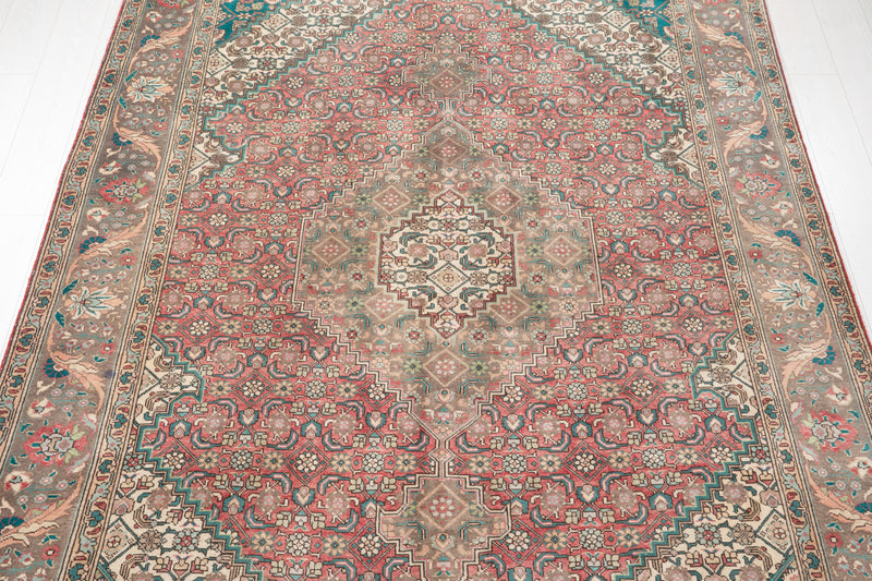 10' 1" x 6' 7" Excellent Hand-Knotted Antique Area Rug - Yasi & Fara 