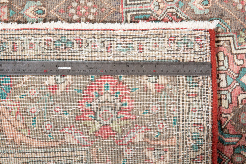 10' 1" x 6' 7" Excellent Hand-Knotted Antique Area Rug - Yasi & Fara 