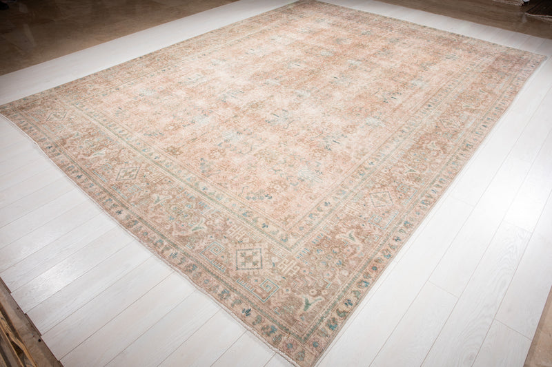 12' 5" x 9' 4" Excellent Hand-Knotted Antique Faded Large Area Rug - Yasi & Fara 