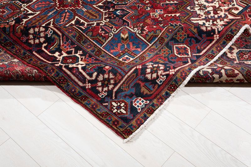 9' 5" x 7' Excellent Hand-Knotted Vintage Tribal Rug - Yasi & Fara 