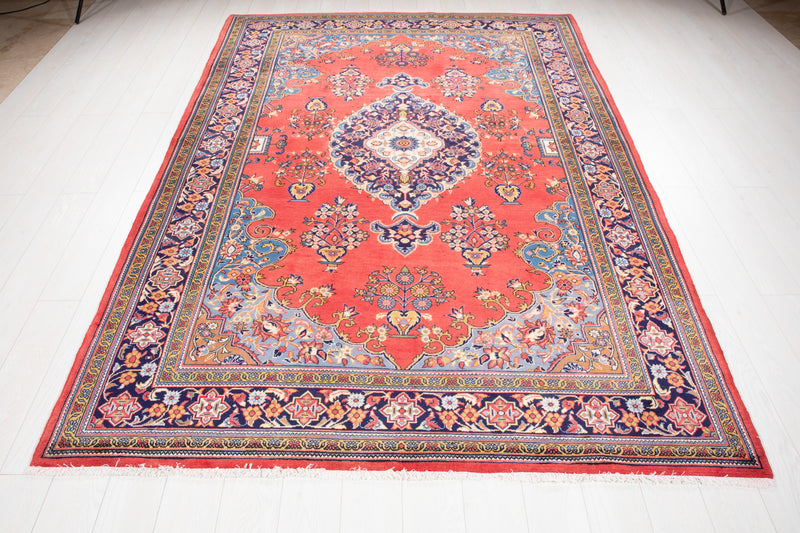 9' 9" x 6' 5" Excellent Hand-Knotted Vintage Area Rug - Yasi & Fara 