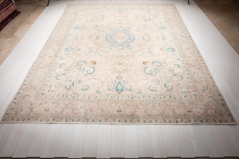 12' 8" x 9' 4" Excellent Hand-Knotted Antique Faded Large Area Rug - Yasi & Fara 