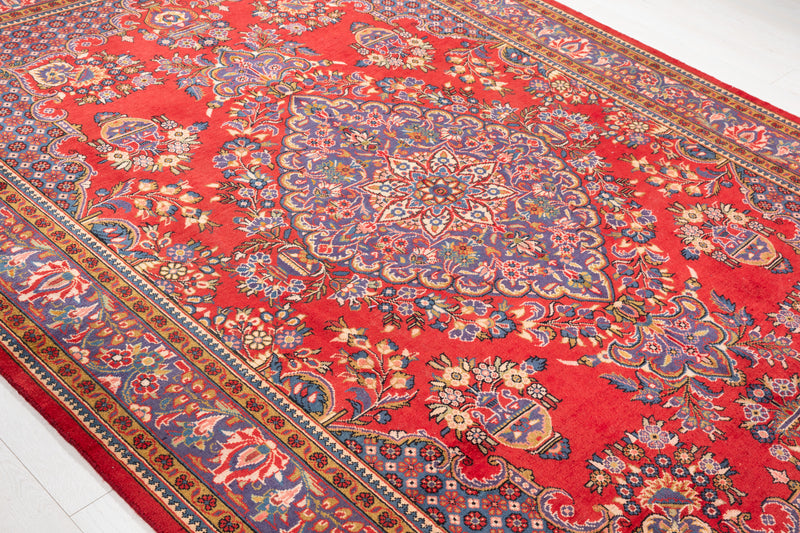 10' 3" x 6' 11" Excellent Hand-Knotted Vintage Area Rug - Yasi & Fara 
