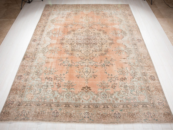 12' 2" x 8' 11" Excellent Hand-Knotted Antique Faded Large Area Rug - Yasi & Fara 