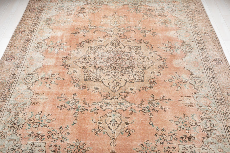 12' 2" x 8' 11" Excellent Hand-Knotted Antique Faded Large Area Rug - Yasi & Fara 