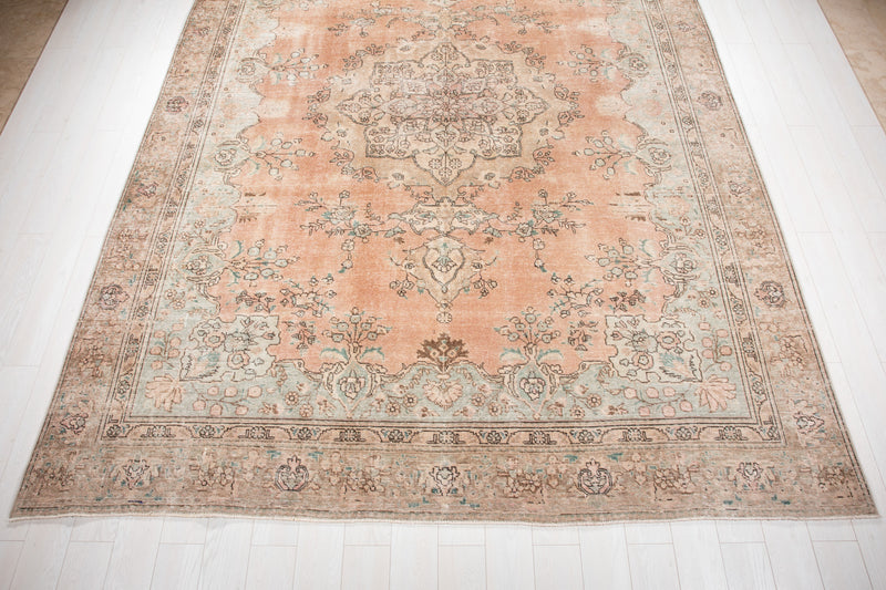 12' 2" x 8' 11" Excellent Hand-Knotted Antique Faded Large Area Rug - Yasi & Fara 