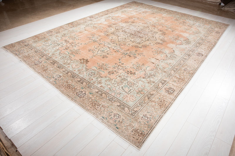 12' 2" x 8' 11" Excellent Hand-Knotted Antique Faded Large Area Rug - Yasi & Fara 