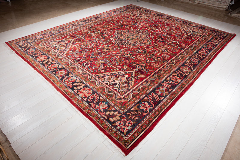 11' 7" x 9' 6" Excellent Hand-Knotted Collectible Vintage Area Rug - Yasi & Fara 