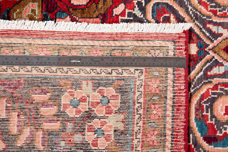 11' 7" x 9' 6" Excellent Hand-Knotted Collectible Vintage Area Rug - Yasi & Fara 