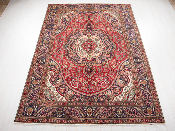 9' 10" x 6' 8" Excellent Hand-Knotted Antique Area Rug - Yasi & Fara 