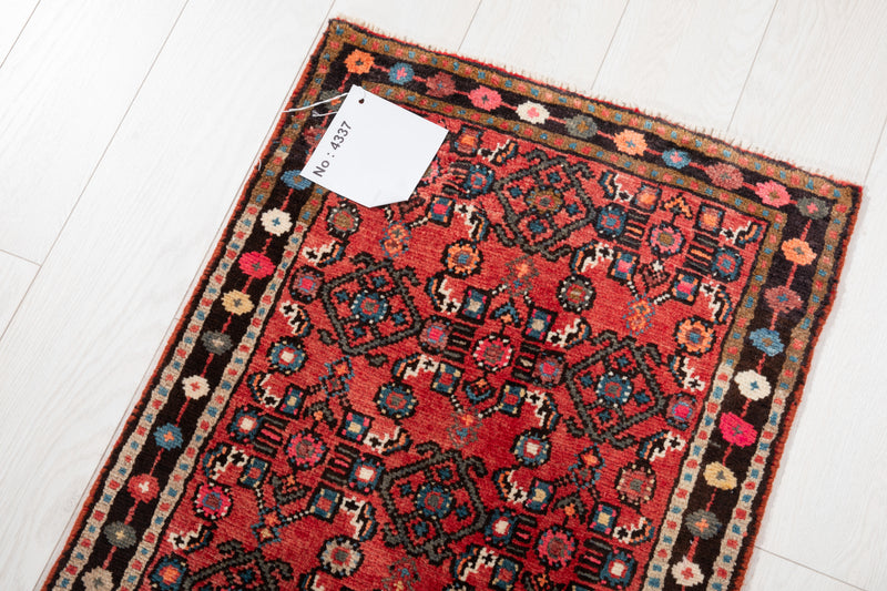 6' 11" x 1' 11" Excellent Hand-Knotted Vintage Small Runner Rug - Yasi & Fara 