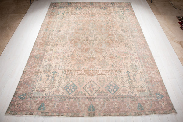 12' 7" x 9' 1" Excellent Hand-Knotted Antique Neutral Faded Large Area Rug - Yasi & Fara 