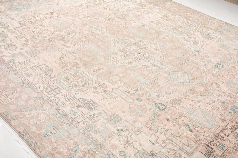 12' 7" x 9' 1" Excellent Hand-Knotted Antique Neutral Faded Large Area Rug - Yasi & Fara 