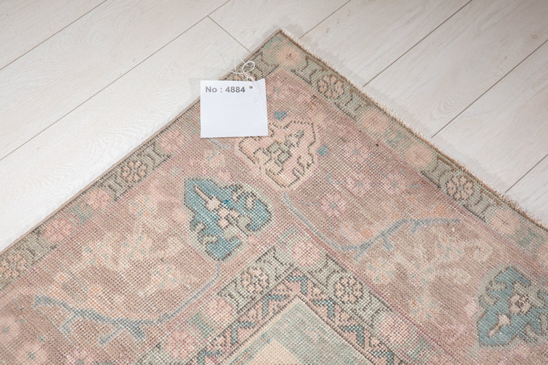 12' 7" x 9' 1" Excellent Hand-Knotted Antique Neutral Faded Large Area Rug - Yasi & Fara 