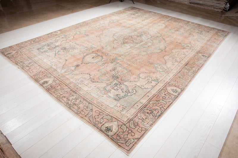 12' 3" x 9' Excellent Hand-Knotted Antique Faded Neutral Large Area Rug - Yasi & Fara 