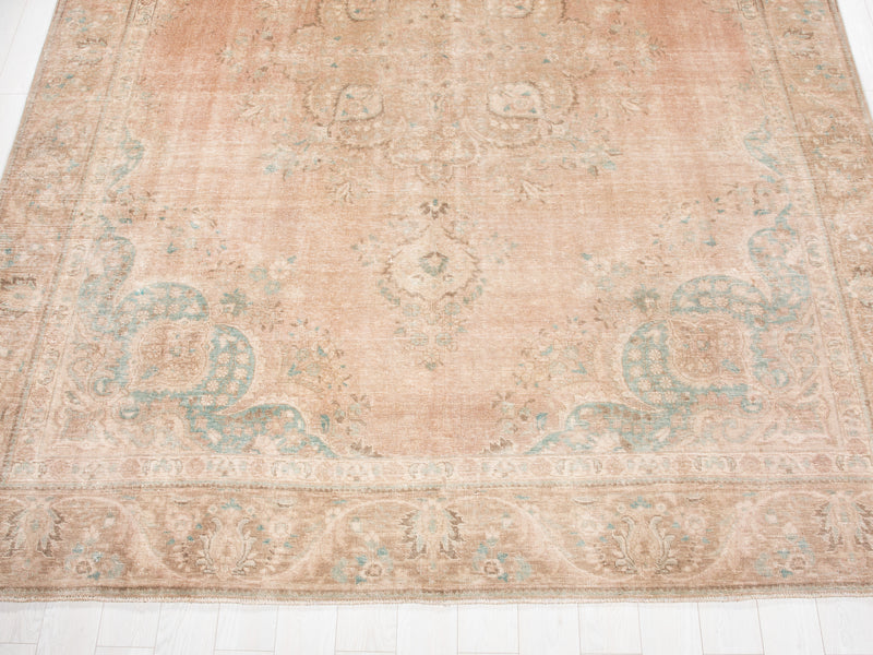 12' 3" x 9' 3" Excellent Hand-Knotted Antique Neutral Faded Large Area Rug - Yasi & Fara 