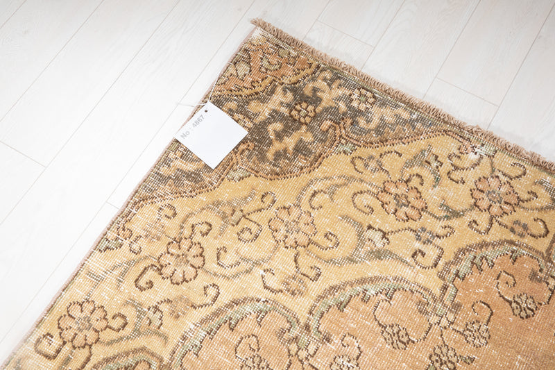 10' 2" x 7' Excellent Hand-Knotted Antique Faded Neutral Area Rug - Yasi & Fara 