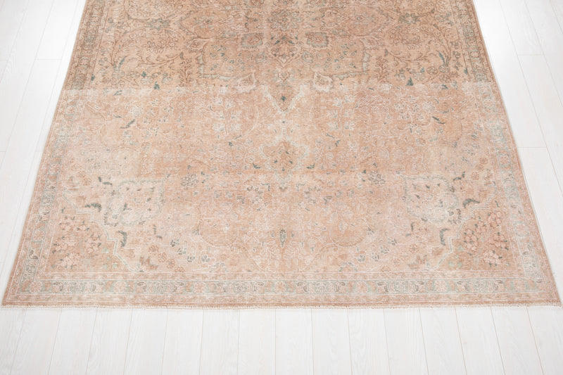 10' 7" x 7' 5" Excellent Hand-Knotted Antique Neutral Faded Area Rug - Yasi & Fara 