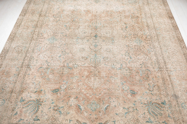 12' 9" x 9' 5" Excellent Hand-Knotted Antique Neutral Faded Large Area Rug - Yasi & Fara 