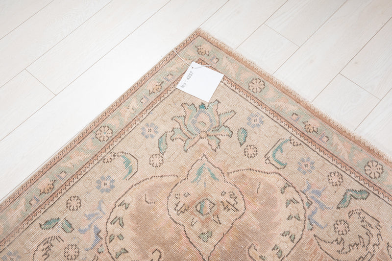 10' 6" x 7' 5" Excellent Hand-Knotted Antique Neutral Faded Large Area Rug - Yasi & Fara 