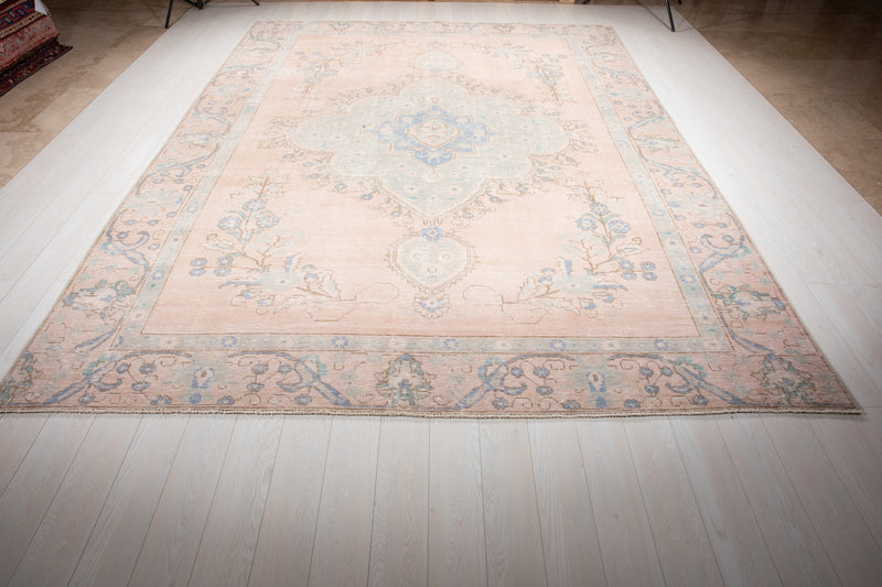 12' 2" x 9' Excellent Hand-Knotted Antique Neutral Faded Large Area Rug - Yasi & Fara 