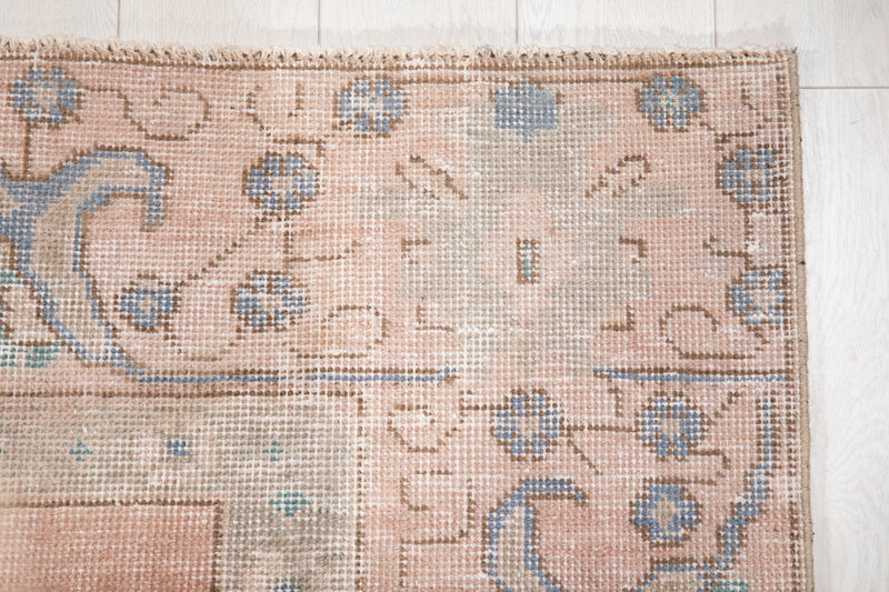 12' 2" x 9' Excellent Hand-Knotted Antique Neutral Faded Large Area Rug - Yasi & Fara 