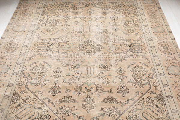 12' 9" x 9' 2" Excellent Hand-Knotted Antique Neutral Faded Large Area Rug - Yasi & Fara 