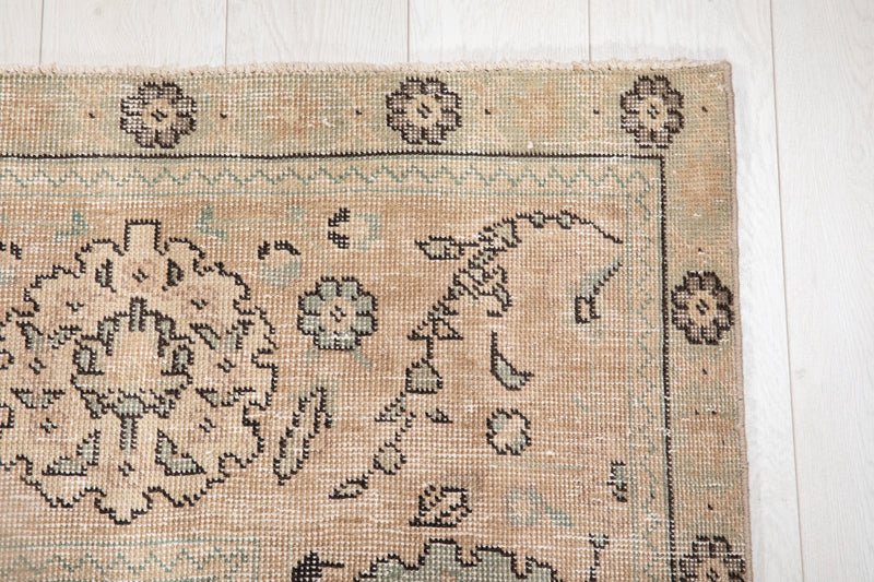 12' 9" x 9' 2" Excellent Hand-Knotted Antique Neutral Faded Large Area Rug - Yasi & Fara 