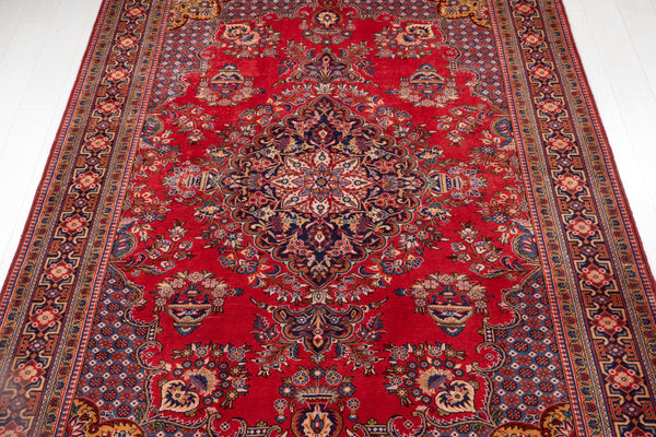 10' 3" x 6' 9" Excellent Hand-Knotted Vintage Floral Area Rug - Yasi & Fara 
