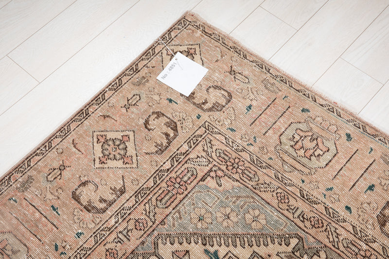 12' 5" x 9' 3" Excellent Hand-Knotted Antique Neutral Faded Large Area Rug - Yasi & Fara 