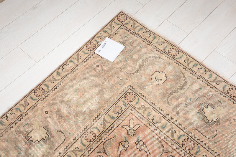 12' 6" x 9' 6" Excellent Hand-Knotted Antique Neutral Faded Large Area Rug - Yasi & Fara 