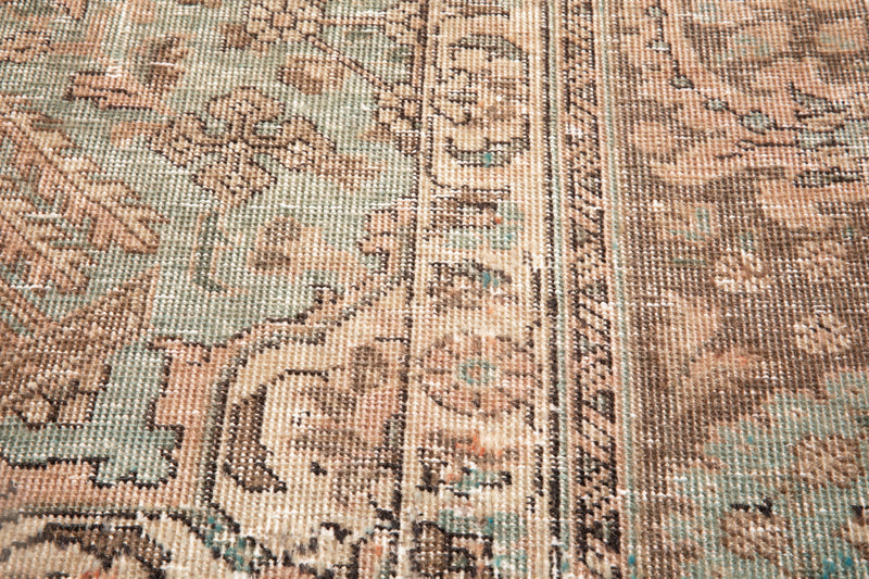 12' 8" x 9' 6" Excellent Hand-Knotted Antique Faded Large Area Rug - Yasi & Fara 