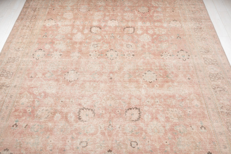 12' 5" x 9' 3" Excellent Hand-Knotted Antique Faded Large Area Rug - Yasi & Fara 