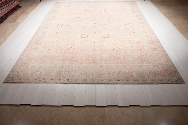 12' 5" x 9' 3" Excellent Hand-Knotted Antique Faded Large Area Rug - Yasi & Fara 