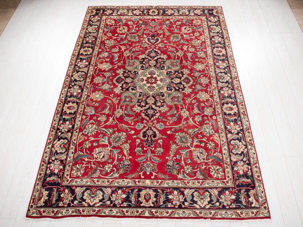 9' 8" x 6' 6" Excellent Hand-Knotted Vintage Area Rug - Yasi & Fara 
