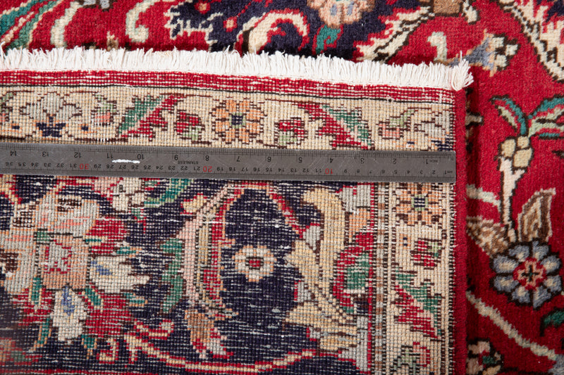 9' 8" x 6' 6" Excellent Hand-Knotted Vintage Area Rug - Yasi & Fara 