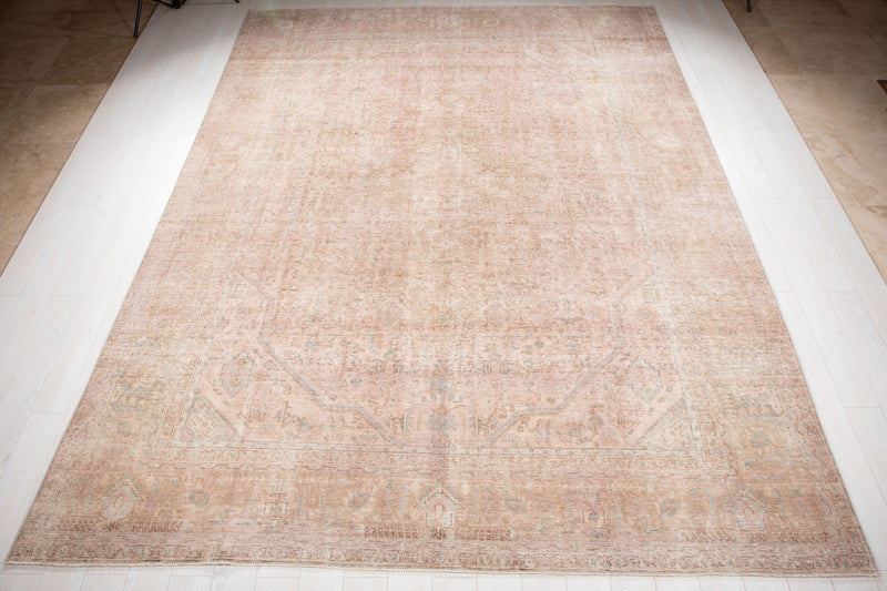 12' 7" x 9' 4" Excellent Hand-Knotted Antique Faded Neutral Large Area Rug - Yasi & Fara 