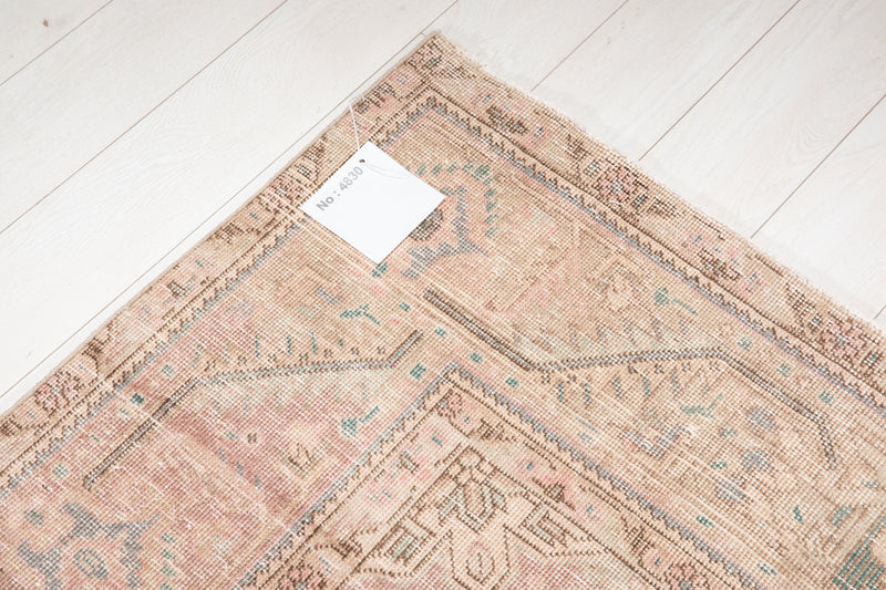 12' 9" x 9' 10" Excellent Hand-Knotted Antique Neutral Faded Pink Large Area Rug - Yasi & Fara 