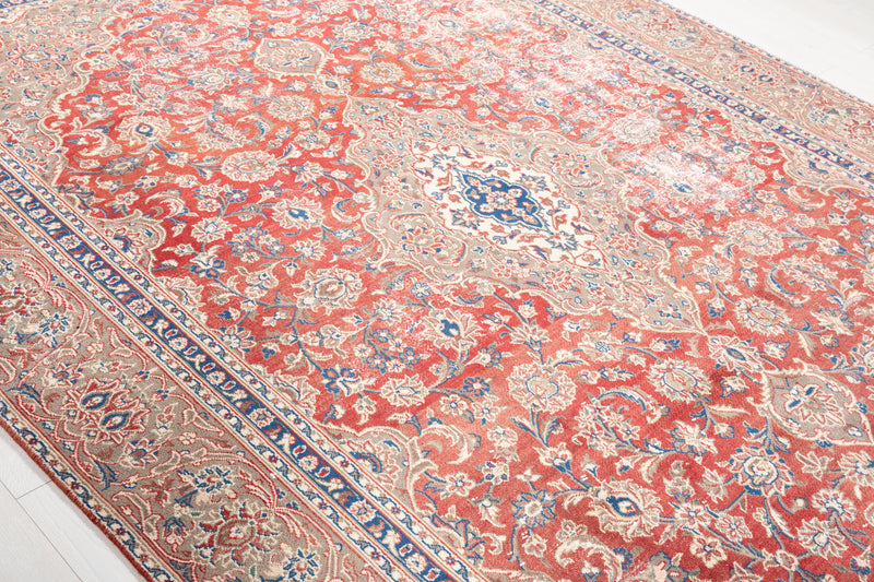 10' 11" x 7' 7" Excellent Hand-Knotted Antique Faded Large Area Rug - Yasi & Fara 