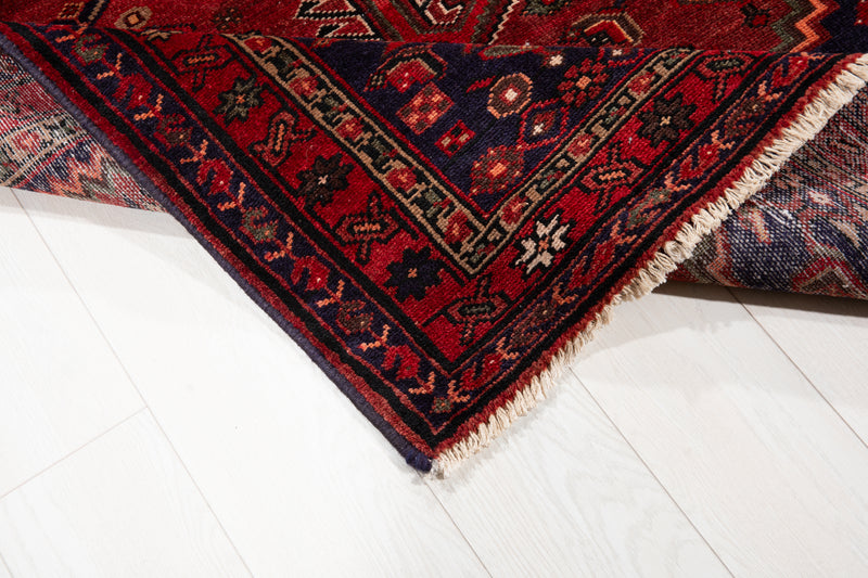 6' 6" x 3' 8" Excellent Hand-Knotted Vintage Tribal Rug