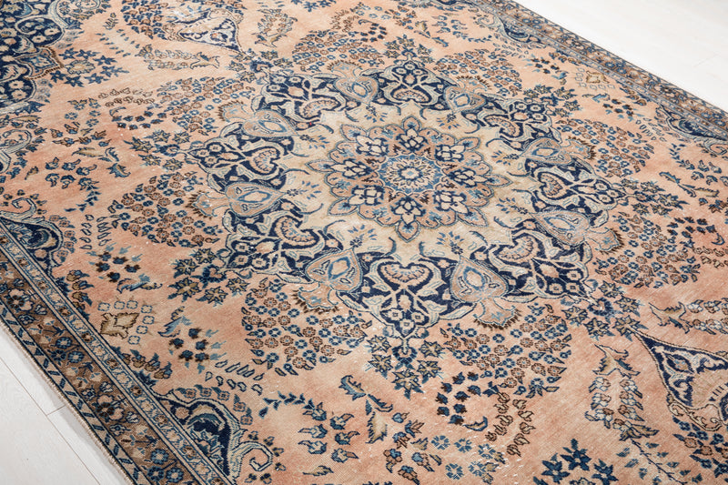 10' 1" x 6' 11" Excellent Hand-Knotted Antique Collectible Faded Area Rug - Yasi & Fara 