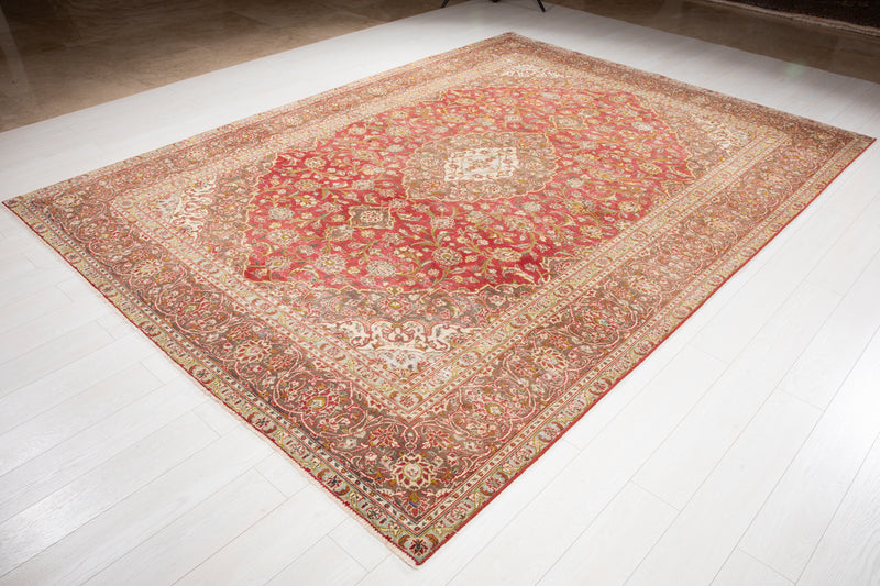 10' 9" x 7' 10" Excellent Hand-Knotted Antique Faded Large Area Rug - Yasi & Fara 
