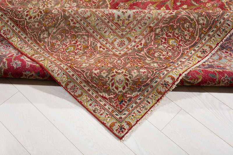 10' 9" x 7' 10" Excellent Hand-Knotted Antique Faded Large Area Rug - Yasi & Fara 