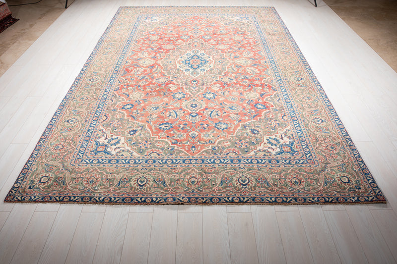 11' 6" x 7' 9" Excellent Hand-Knotted Antique Faded Large Area Rug - Yasi & Fara 
