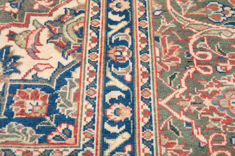 11' 6" x 7' 9" Excellent Hand-Knotted Antique Faded Large Area Rug - Yasi & Fara 